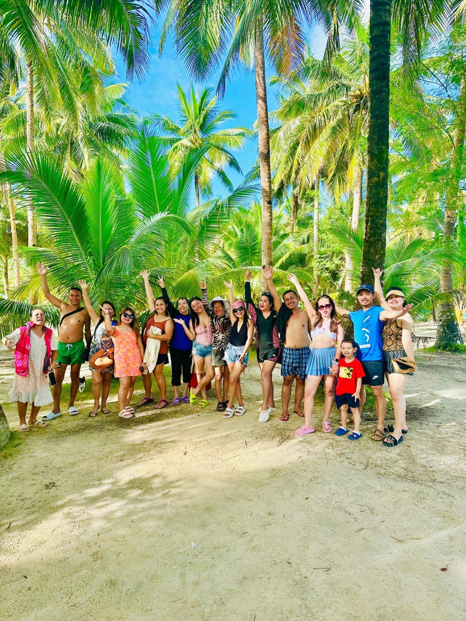 Siargao Zita'S Garden Inn ゼネラル・ルナ エクステリア 写真